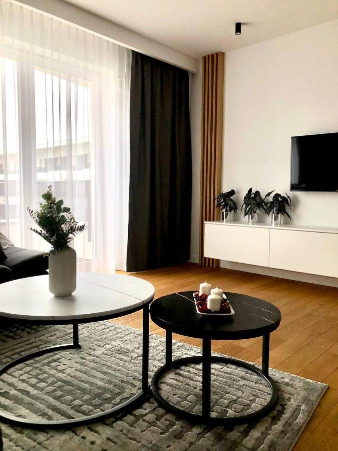 Apartaments Airport Okecie Premium Warszawa Eksteriør bilde