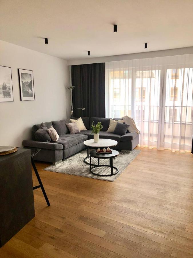 Apartaments Airport Okecie Premium Warszawa Eksteriør bilde